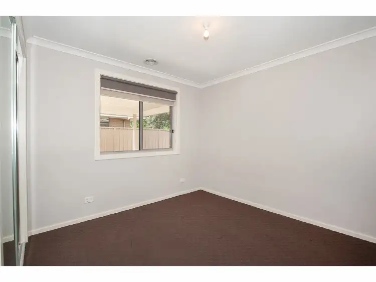 Fifth view of Homely house listing, 25 Mardross Court, North Albury NSW 2640