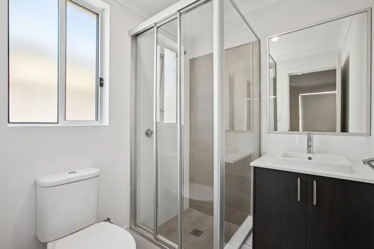 Fifth view of Homely house listing, 4 Citrine Way, Karnup WA 6176