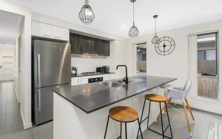 Second view of Homely house listing, 6 Alva Court, Oxenford QLD 4210