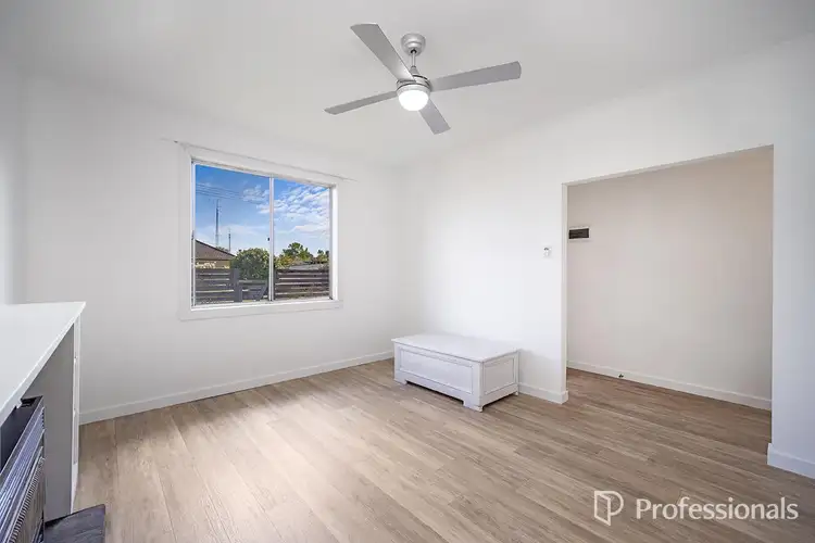 Sixth view of Homely house listing, 10 Wells Street, Hamilton VIC 3300