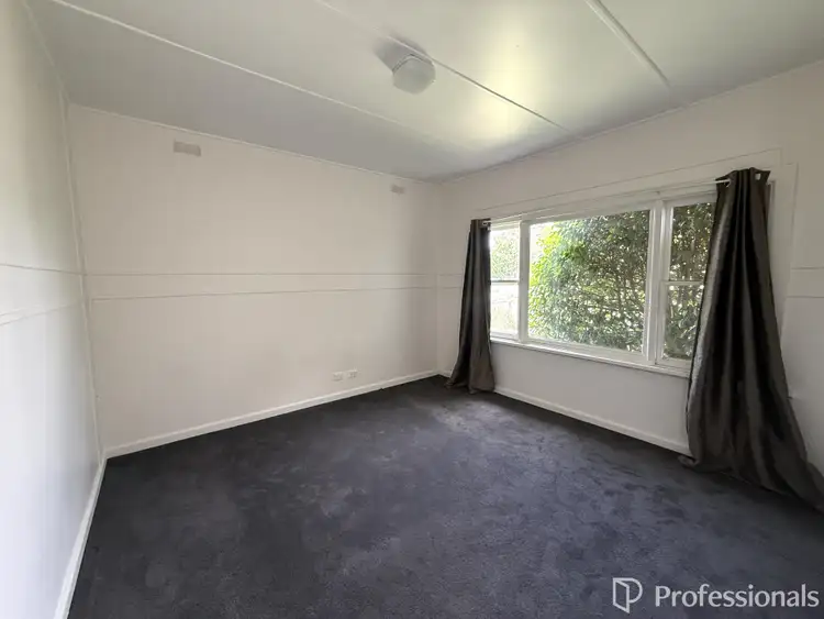 Fifth view of Homely house listing, 5 Wells Street, Hamilton VIC 3300