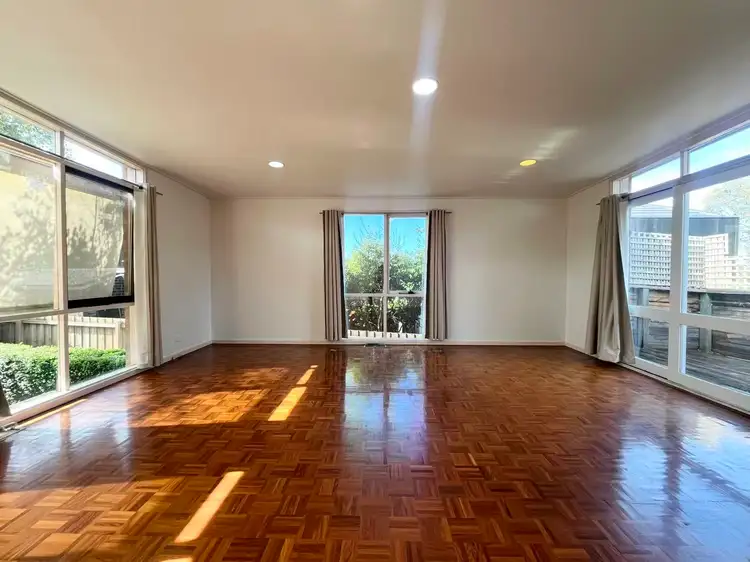 11 Morris Street, Doncaster VIC 3108