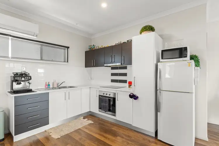 Sixth view of Homely unit listing, 10/25 Dalmatio Street, Bilingurr WA 6725