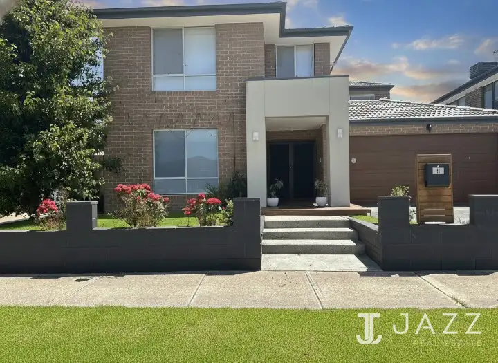 11 Creston Street, Point Cook VIC 3030