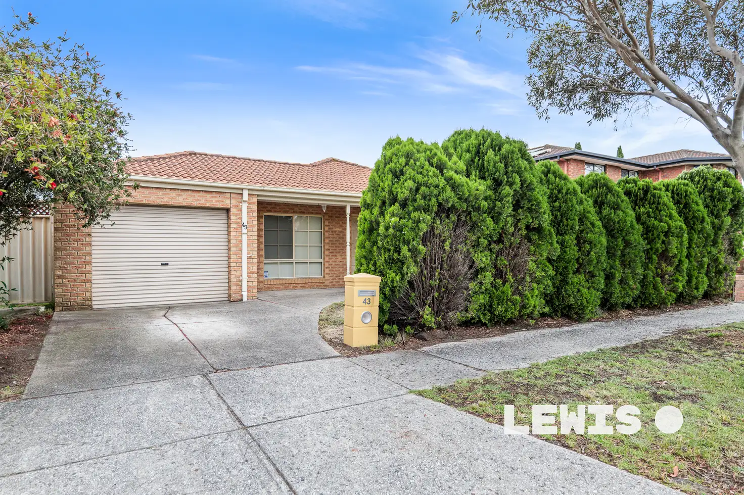 Main view of Homely house listing, 43 Shortridge Circuit, Roxburgh Park VIC 3064