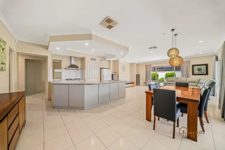 28 Fairfield Gardens