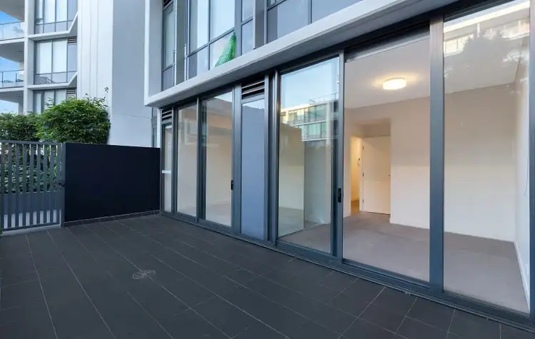 Fifth view of Homely apartment listing, D204/14J Mentmore Avenue, Rosebery NSW 2018