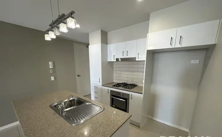 Second view of Homely unit listing, 11/450 Main Street, Kangaroo Point QLD 4169