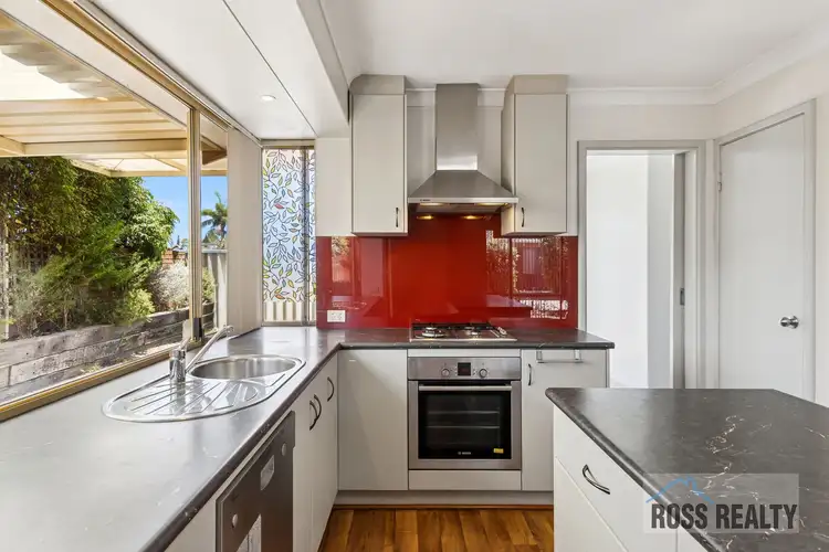 1/9 Tanner Place, Morley WA 6062