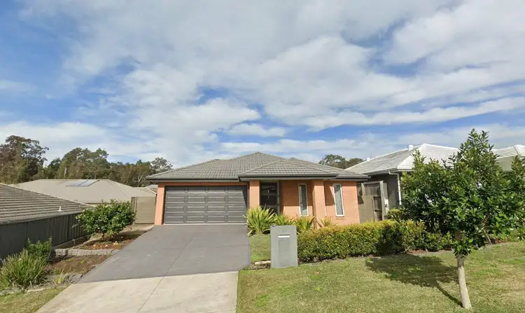 25 Serenity Crescent