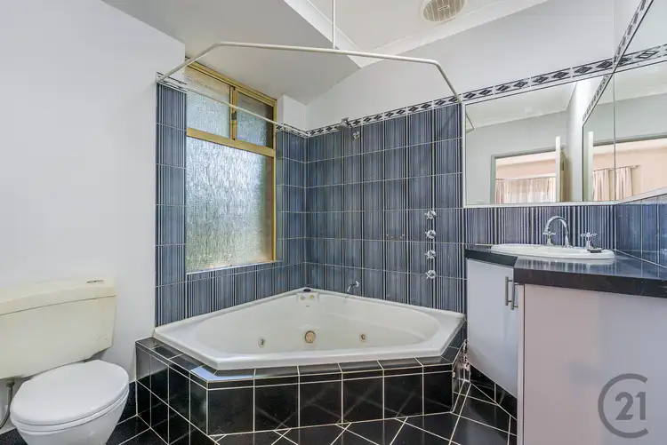 Fifth view of Homely house listing, 2/33 Nestor Way, Silver Sands WA 6210