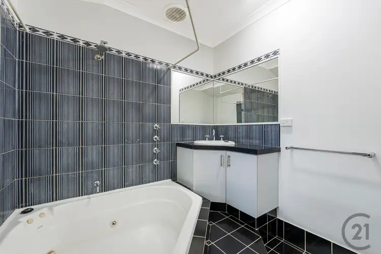 Sixth view of Homely house listing, 2/33 Nestor Way, Silver Sands WA 6210