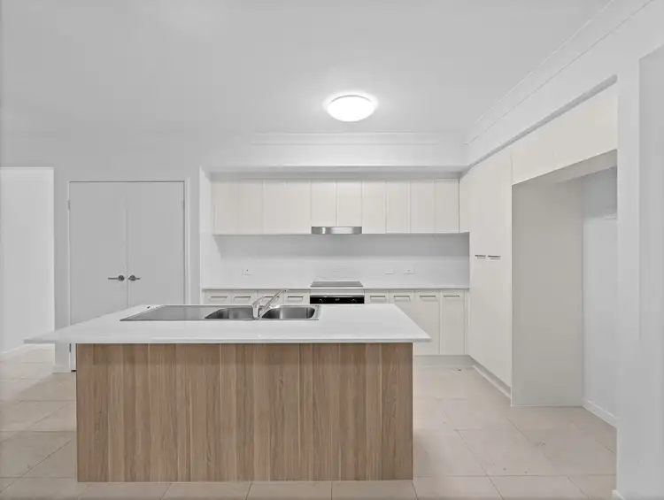 Third view of Homely unit listing, 2/9 Kehlet Street, Point Vernon QLD 4655