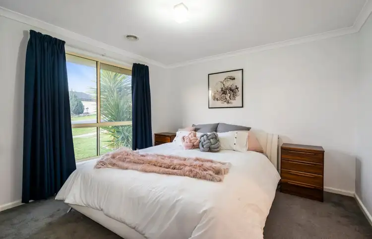 Fourth view of Homely house listing, 15 St Levans Place, Lavington NSW 2641