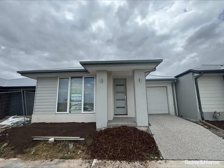 7 Goodwin Street, Thornhill Park VIC 3335