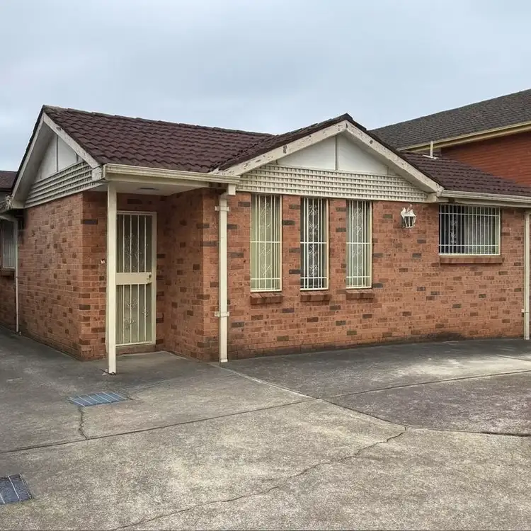 3A Eighth Avenue, Campsie NSW 2194