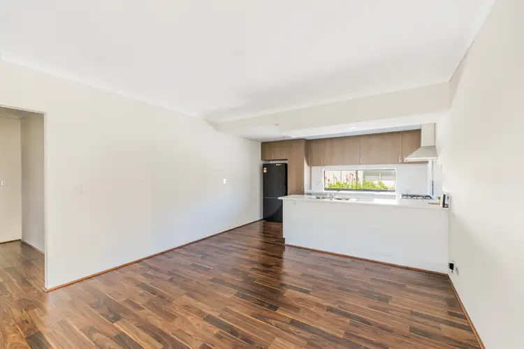 Third view of Homely house listing, 9/10 Pine Court, Kelmscott WA 6111