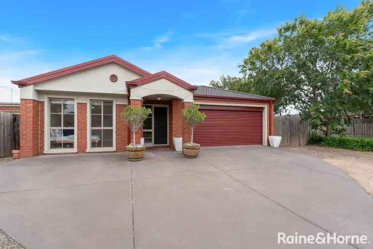 16 Lindwall Street, Sunbury VIC 3429