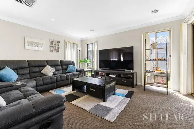 Fifth view of Homely house listing, 10 Mitta Mitta Street, Clyde North VIC 3978