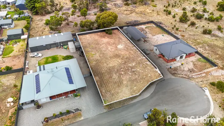 4 Terry Way, Clayton Bay SA 5256