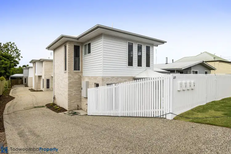 1/27 Dalmey Street, Wilsonton Heights QLD 4350