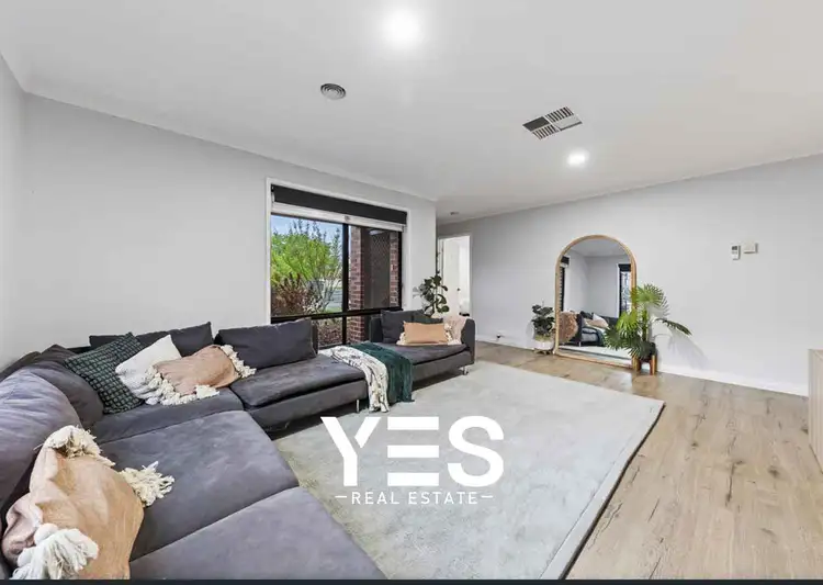 Fifth view of Homely house listing, 39 Bluehills Boulevard, Pakenham VIC 3810
