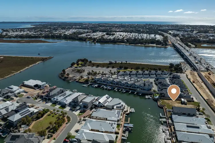 121 Waterlily Drive, Dudley Park WA 6210