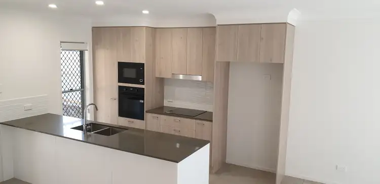 Third view of Homely townhouse listing, 113/14 Cavill Place, Runcorn QLD 4113