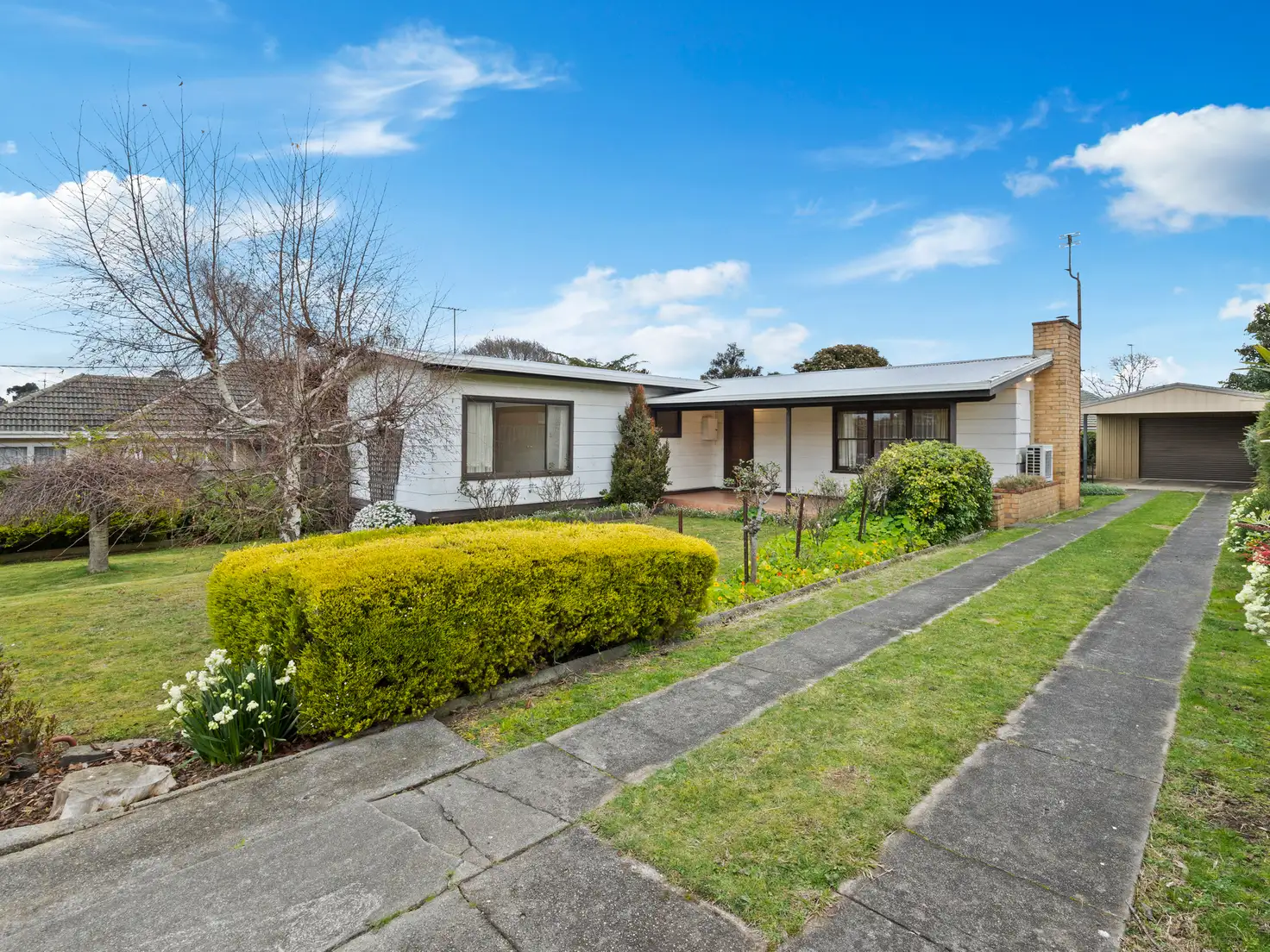 Main view of Homely house listing, 6 Blackmore Avenue, Leongatha VIC 3953
