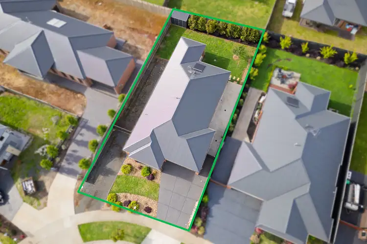 Fifth view of Homely house listing, 27 Lillypilly Street, Warragul VIC 3820