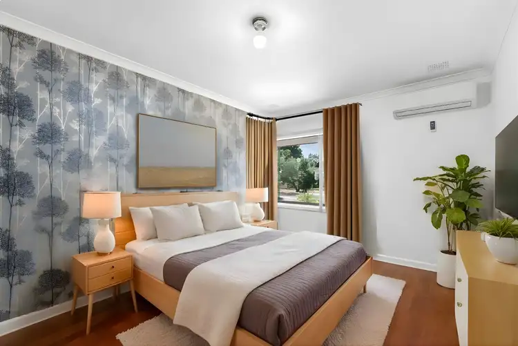 15A Templeton Crescent, Girrawheen WA 6064