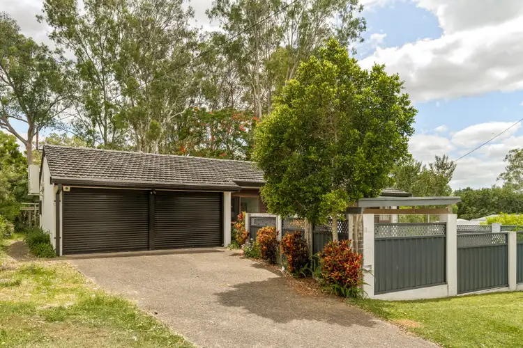 13 Ootana Street, Chapel Hill QLD 4069