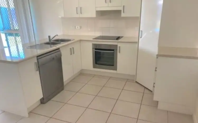 Second view of Homely house listing, 139 Capricorn Street, Gracemere QLD 4702