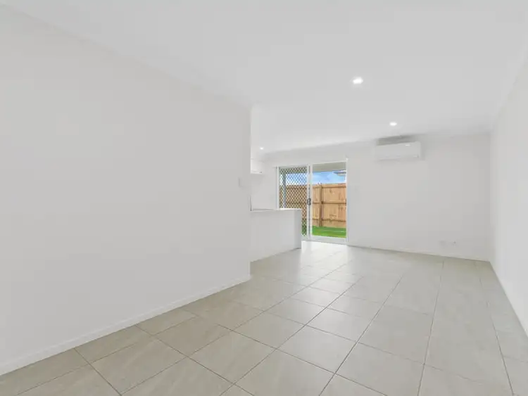 Fourth view of Homely semi-detached listing, 1/17 Morgan Street, Walloon QLD 4306