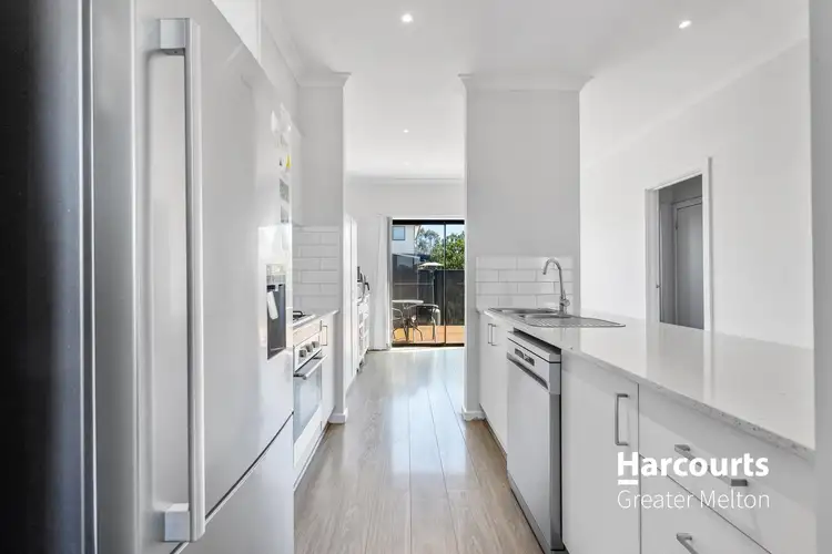 Sixth view of Homely unit listing, 2/11 Ramona Court, Tarneit VIC 3029