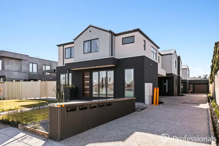 3/570 Melton Highway, Sydenham VIC 3037