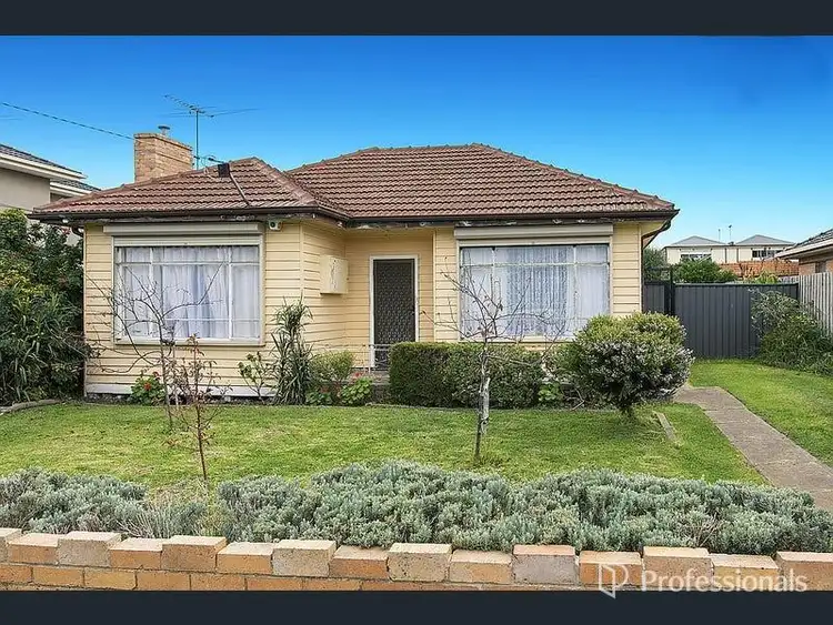 63 Collins St, St Albans VIC 3021