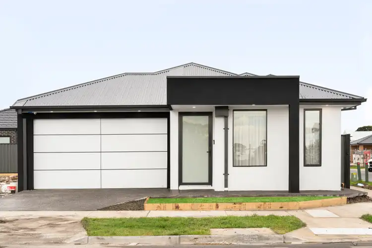 12 Adriana Street, Mickleham VIC 3064