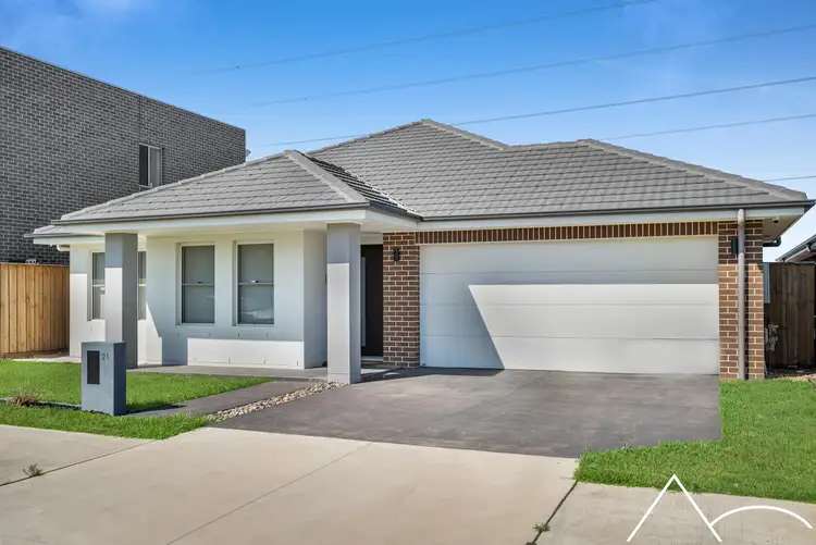 21 Herd Street, Oran Park NSW 2570