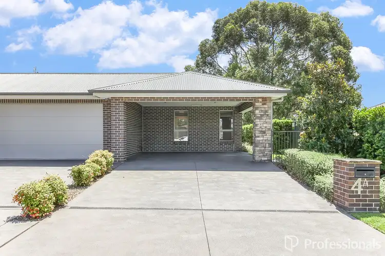 4A Manorina Place, Tahmoor NSW 2573