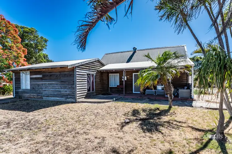 54 Sutcliffe Road, Waggrakine WA 6530