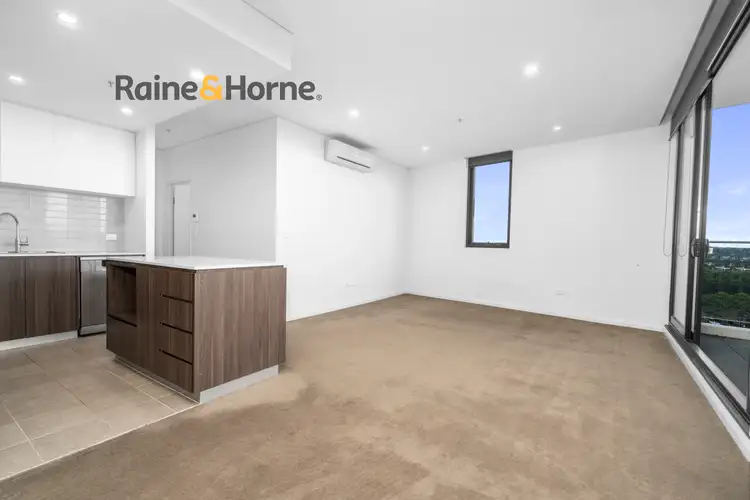 100 Castlereagh Street