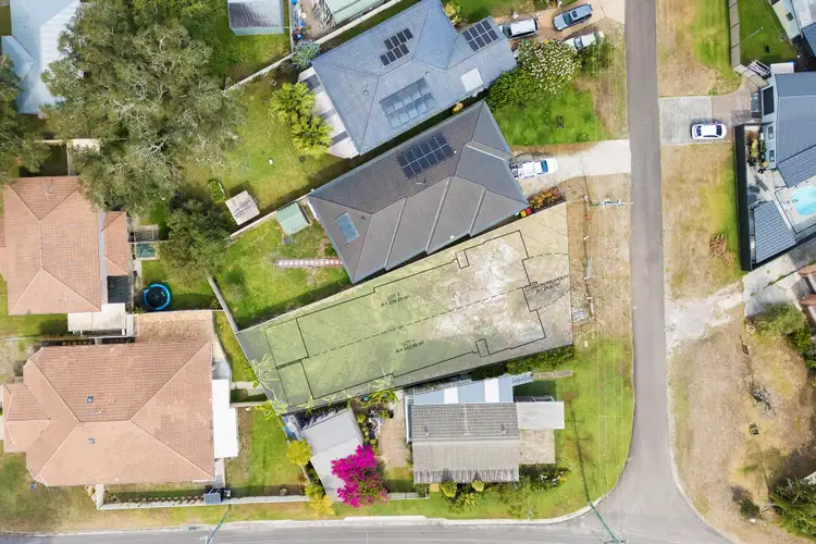18 Shearman Avenue, Lemon Tree Passage NSW 2319