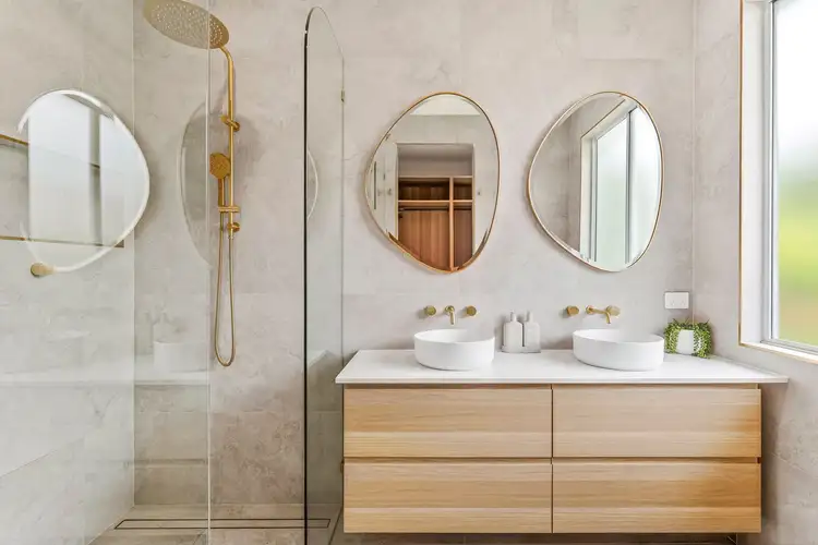 Fifth view of Homely house listing, 21 Ben Lomond Drive, Highland Park QLD 4211