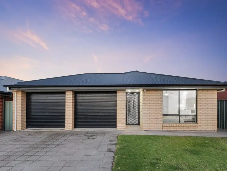 19 Emerald Boulevard