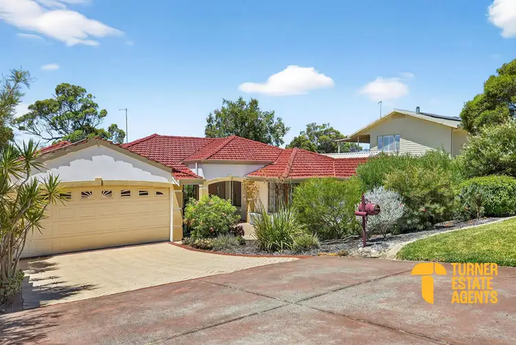 14 Estuary Heights Place