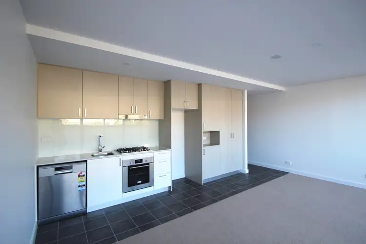 16-22 Sturdee Parade