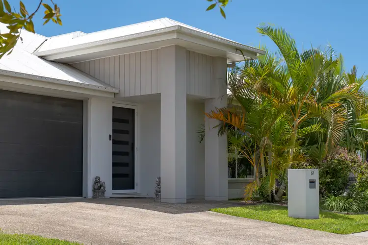 57 Archibald Crescent