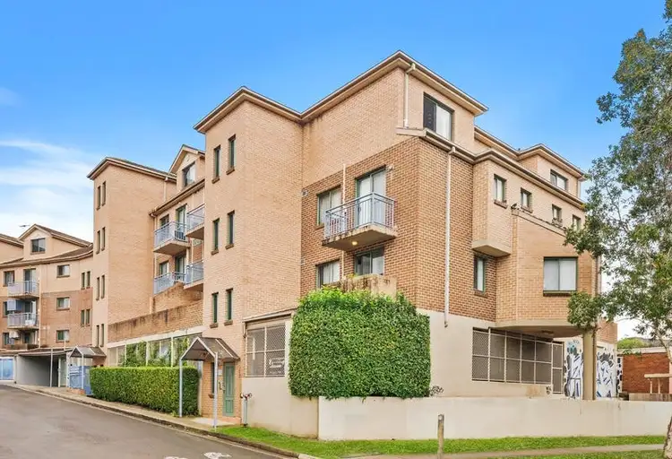 505-507 Wentworth Avenue