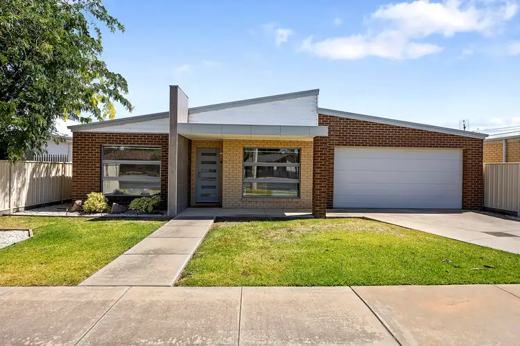 22 Eyre Street